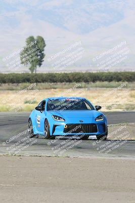 media/Sep-15-2024-Speed Ventures (Sun) [[7a54f7ed2f]]/Black Group/Session 1 (Outside Grapevine)/